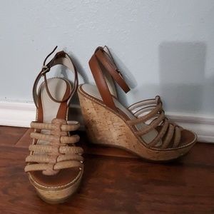 Size 7 1/2 wedge shoe